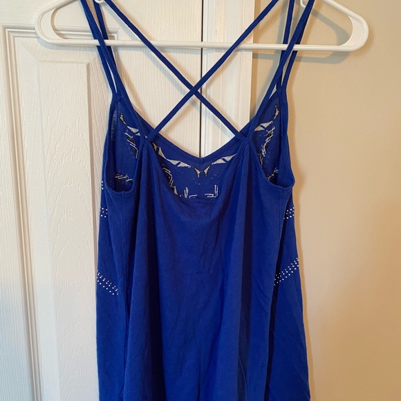 Express tank top - Picture 2 of 6